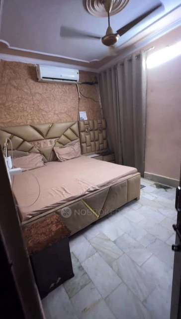 4 BHK Flat For Sale  In Krishna Nagar