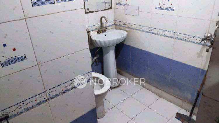 2 BHK Flat In Jrwa For Sale  In Indirapuram