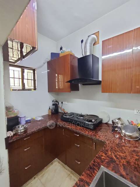 2 BHK Flat In Dda Flats For Sale  In Pitampura