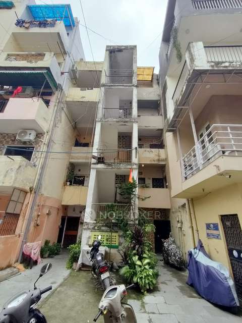 2 BHK Flat In Dda Flats For Sale  In Pitampura