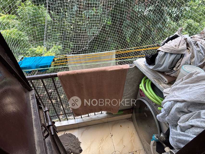 2 BHK Flat In Dda Flats For Sale  In Pitampura