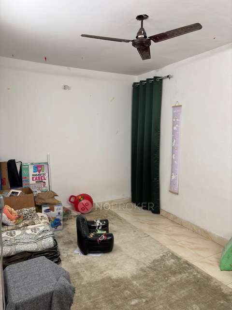 2 BHK Flat In Dda Flats For Sale  In Pitampura