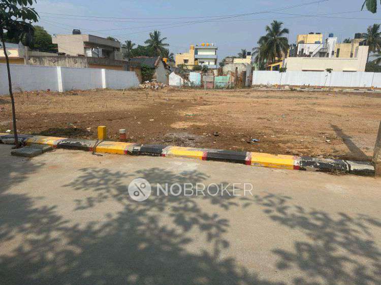 Plot For Sale  In Aishwarya Royal City  In Begur