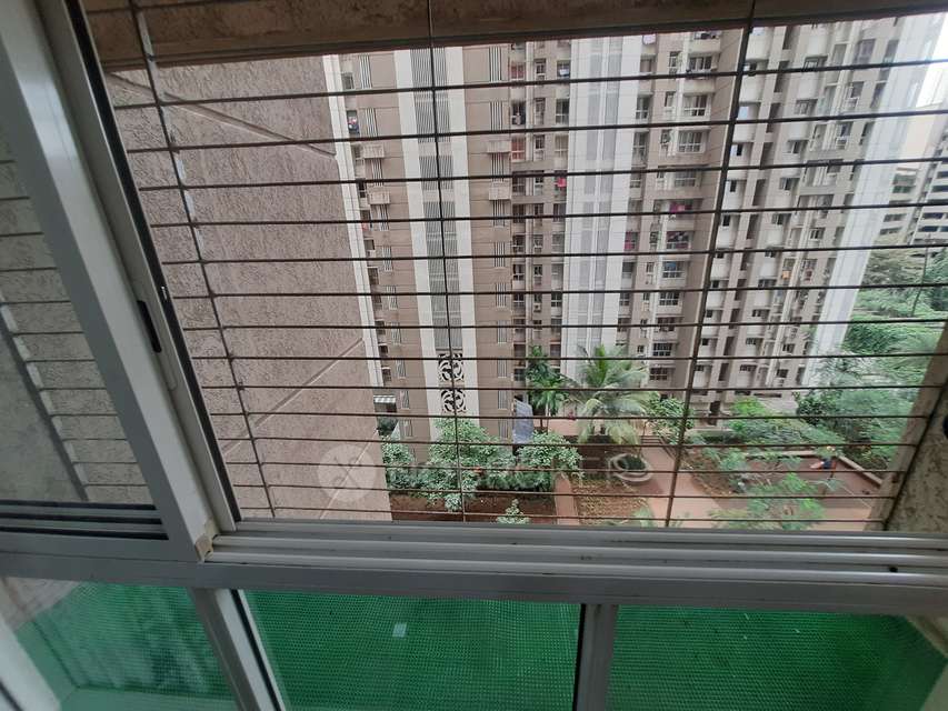 1 BHK Flat In Lodha Amara For Sale  In Thane