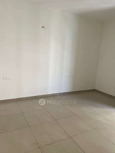 2 BHK Flat In Tvs Emerald Peninsula For Sale  In Manapakkam