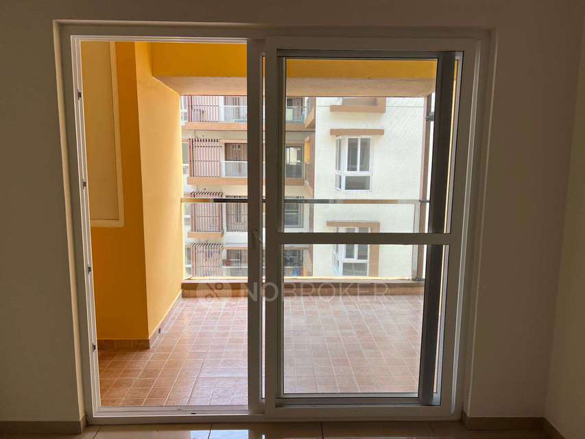 2 BHK Flat In Tvs Emerald Peninsula For Sale  In Manapakkam