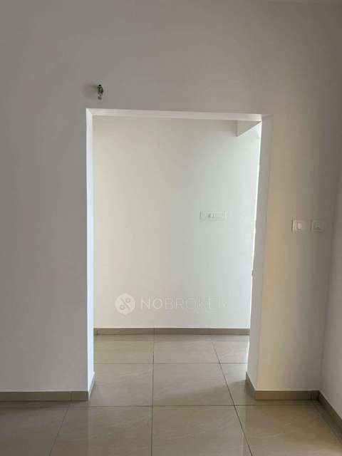 2 BHK Flat In Tvs Emerald Peninsula For Sale  In Manapakkam