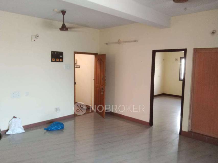2 BHK Flat In Raj Brindavan For Sale  In Perungalattur