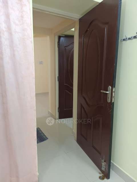 2 BHK Flat In Muthiah Castle,  Chromepet For Sale  In Chromepet