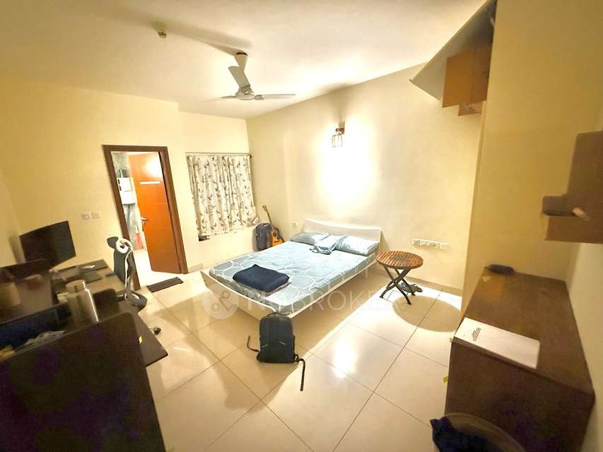 Single Room for Male In 3 BHK  In Cadenza In Cadenza Appartement