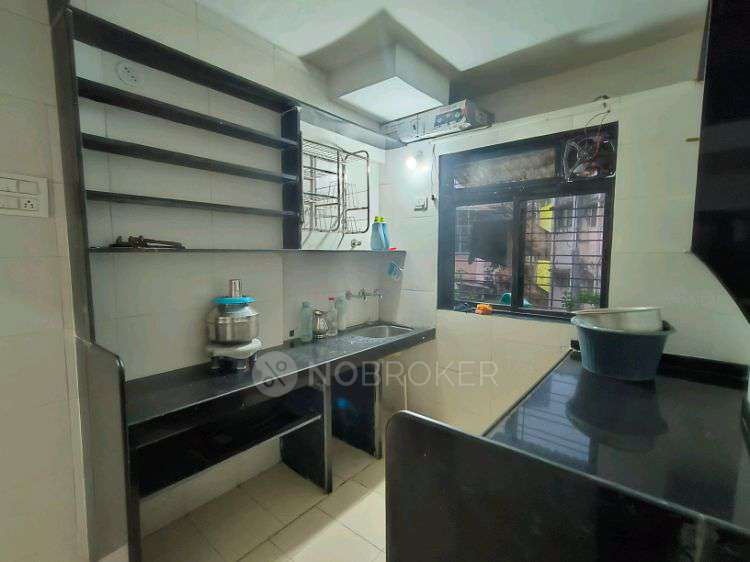 1 BHK Flat In Madhusudhan Tower for Rent  In Ulhasnagar