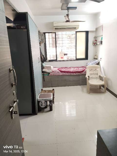 1 RK Flat In Jaiprakash Nagar Chs For Sale  In Ghatkopar East