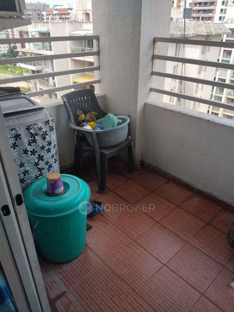 1 BHK Flat In Eves Garden Society For Sale  In Mundhwa 