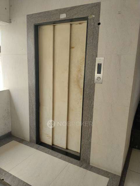 1 BHK Flat In Eves Garden Society For Sale  In Mundhwa 