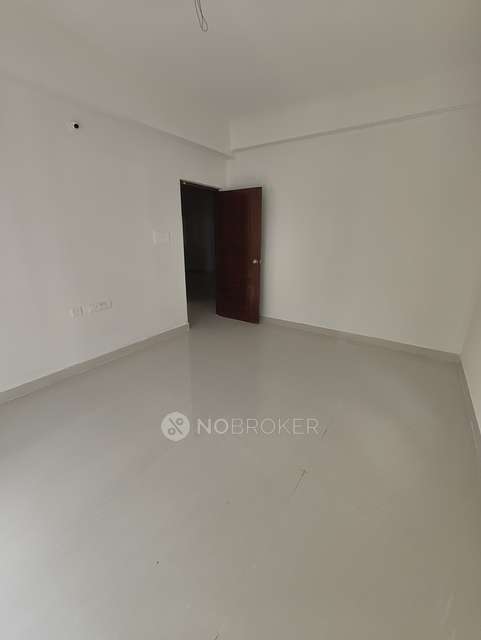 3 BHK Flat In Sri Dhanvi Marvel For Sale  In Narsingi