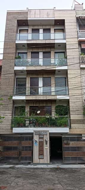 3 BHK Flat In Stand Alone Building For Sale  In Safdarjung Enclave