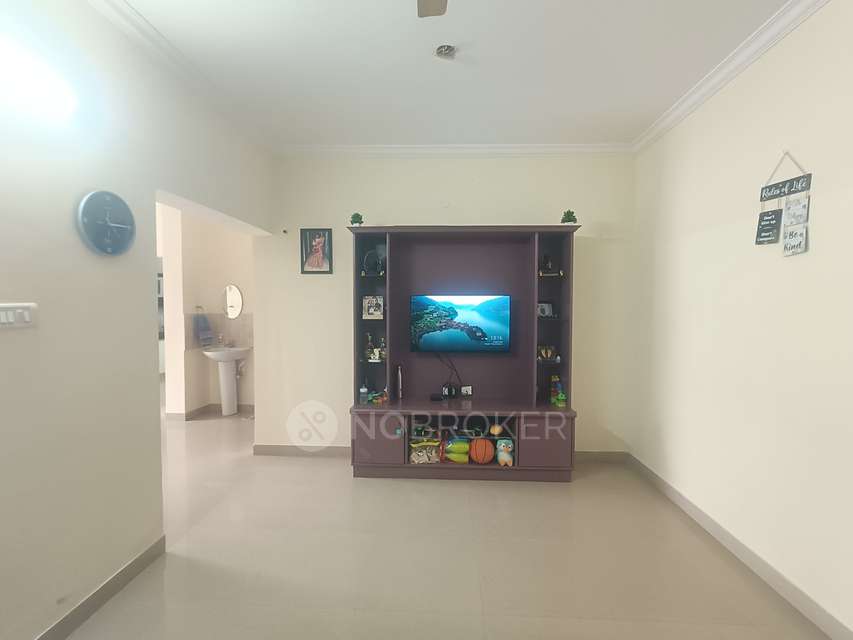 2 BHK Flat In Srishti Pradhan For Sale  In Kadubeesanahalli