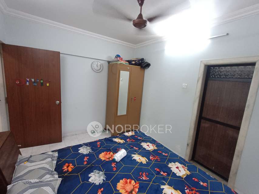 2 BHK Flat In Golden Chariot Chs Ltd For Sale  In Kandivali