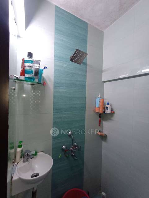 2 BHK Flat In Golden Chariot Chs Ltd For Sale  In Kandivali