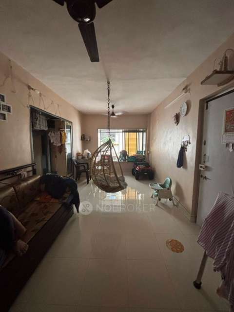 2 BHK Flat In Manisha Apartments For Sale  In Kandivali West