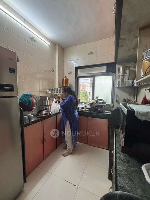 2 BHK Flat In Manisha Apartments For Sale  In Kandivali West