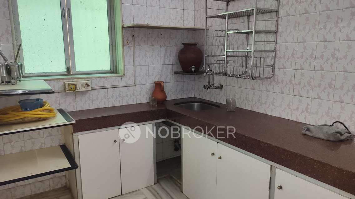 1 BHK Flat for Rent  In  Vile Parle