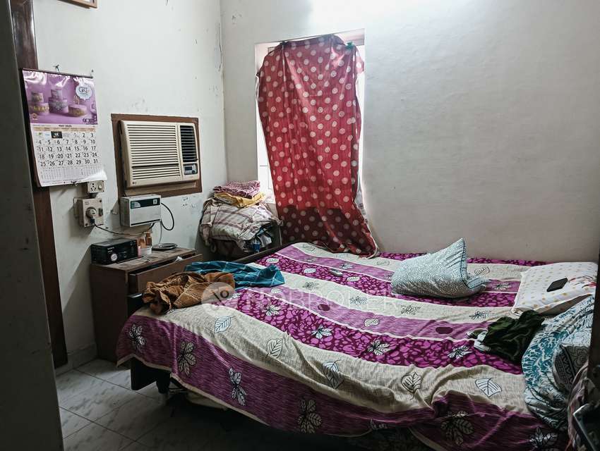 2 BHK Flat In Alapna Aparment For Sale  In Nungambakkam