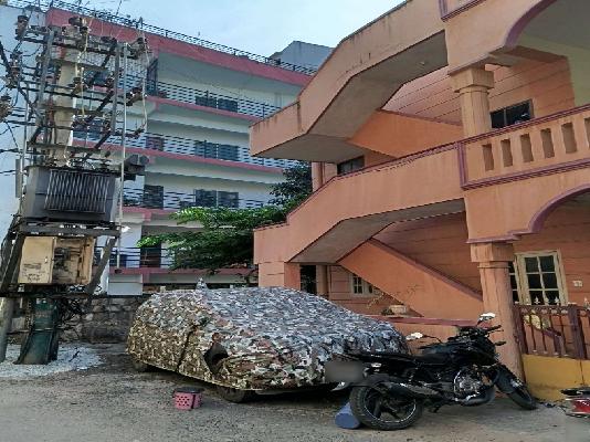 4+ BHK Flat For Sale  In Mathikere