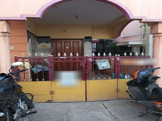 4+ BHK Flat For Sale  In Mathikere