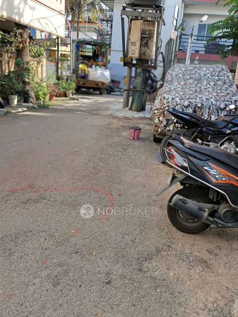 4+ BHK Flat For Sale  In Mathikere