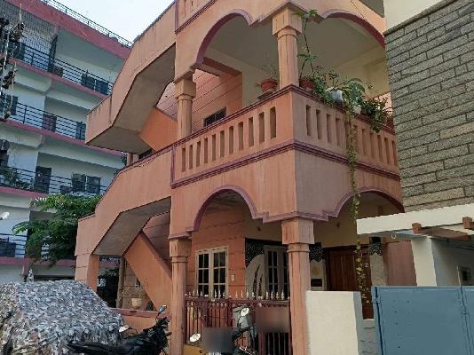 4+ BHK Flat For Sale  In Mathikere