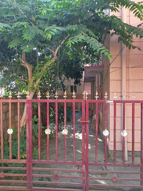 4+ BHK Flat For Sale  In Mathikere