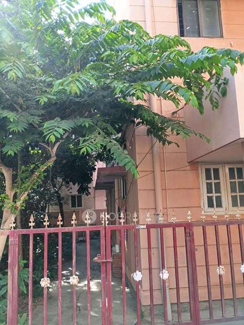 4+ BHK Flat For Sale  In Mathikere