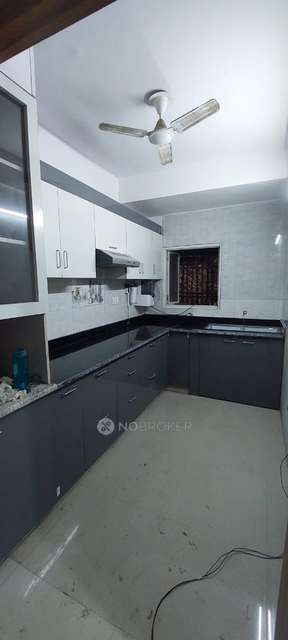 2 BHK Flat In Senior Citizen Home Complex For Sale  In Phi Ii