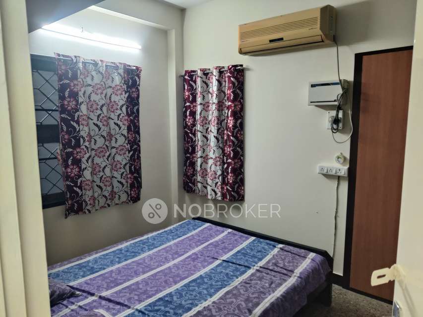 1 BHK Flat In Gokul Flats, Nugngambakkam for Rent  In Nungambakkam