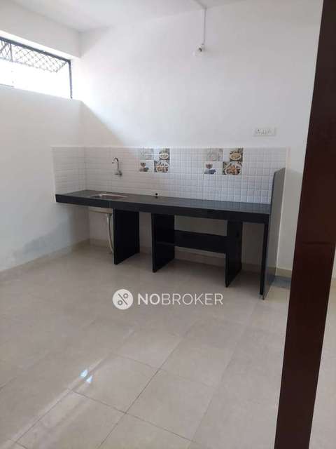 Godown/Warehouse in Hadapsar, Pune for Rent 