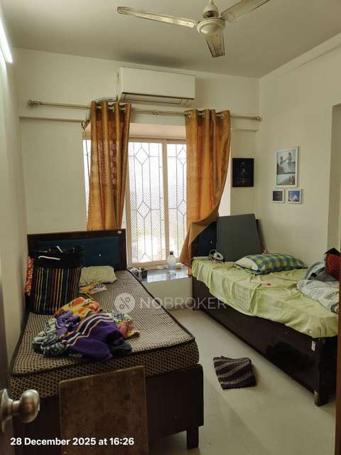 2 BHK Flat In Mantri Serene For Sale  In Goregaon East