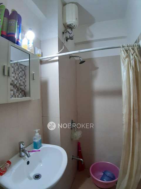 2 BHK Flat In Mantri Serene For Sale  In Goregaon East