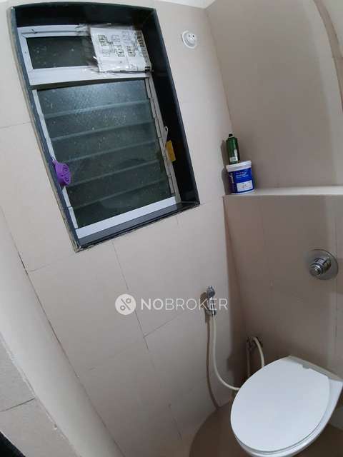 2 BHK Flat In Mantri Serene For Sale  In Goregaon East