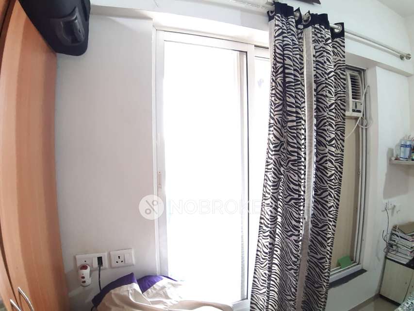 2 BHK Flat In Mantri Serene For Sale  In Goregaon East