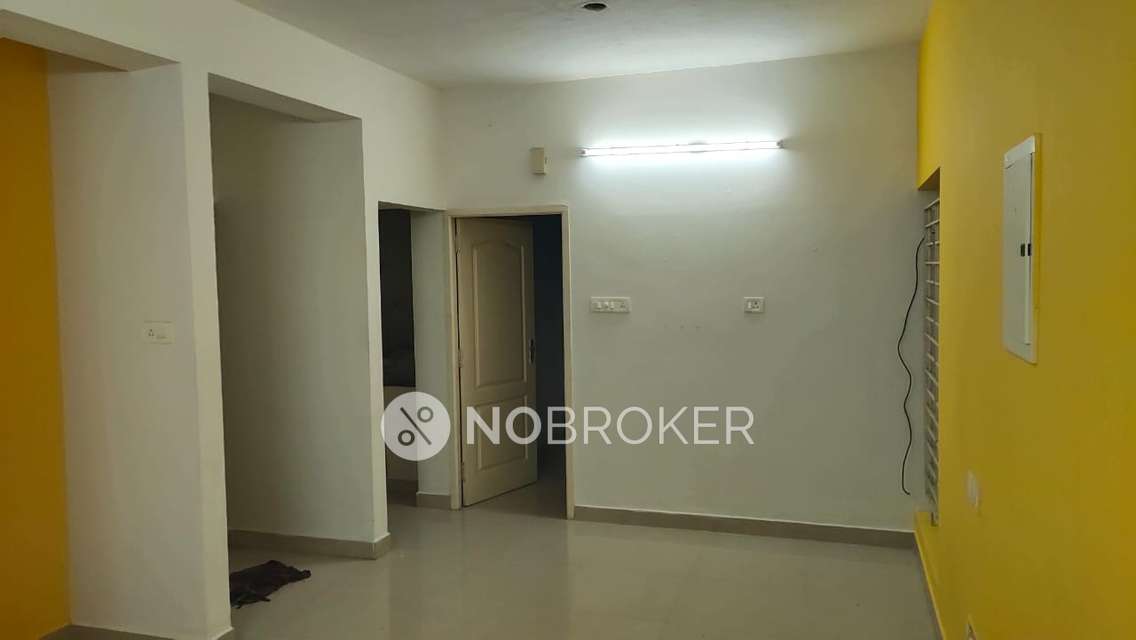 2 BHK Flat In Stepsstone Ethiraj For Sale  In Perungalathur