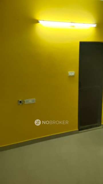 2 BHK Flat In Stepsstone Ethiraj For Sale  In Perungalathur