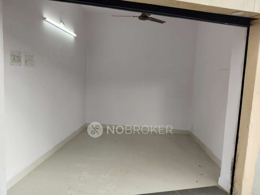 2 BHK Flat In Standalone Building  for Rent  In Rajajinagar