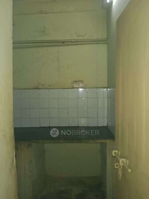 1 BHK Flat In Star Shelter Apartments For Sale  In Malakpet