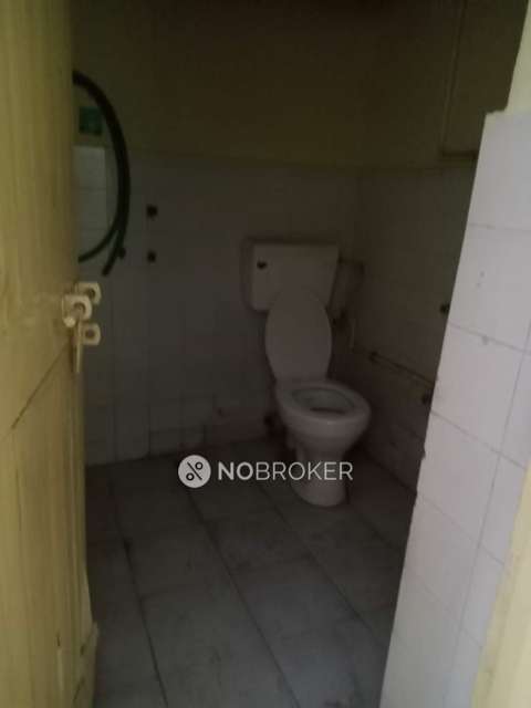 1 BHK Flat In Star Shelter Apartments For Sale  In Malakpet