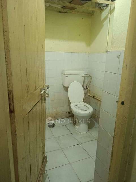 1 BHK Flat In Star Shelter Apartments For Sale  In Malakpet