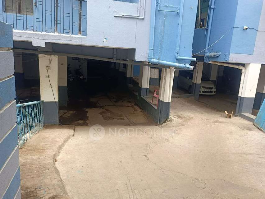 1 BHK Flat In Star Shelter Apartments For Sale  In Malakpet