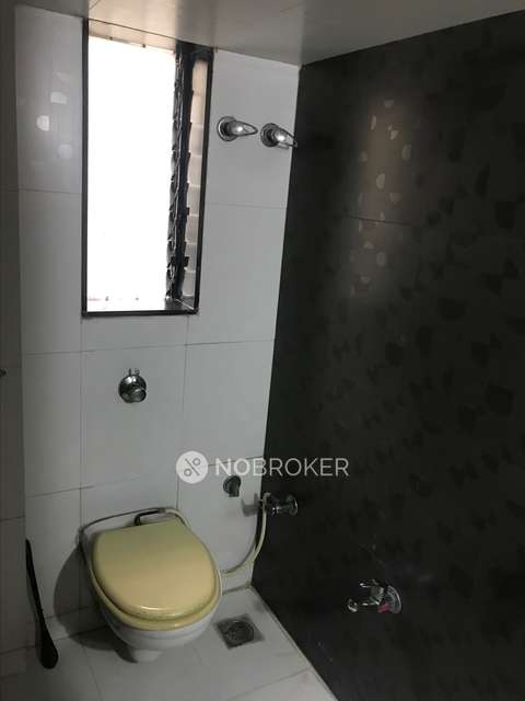 4 BHK Flat In Pushpanjali Apartment For Sale  In Kalyan West