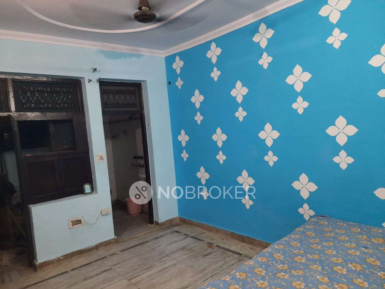 Standalone Building Uttam Nagar Rent WITHOUT BROKERAGE Semifurnished