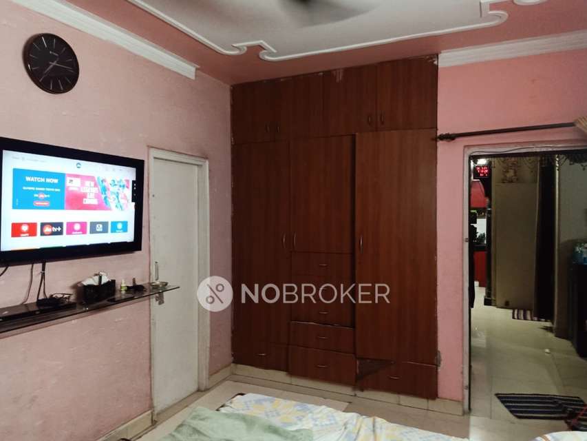 3 BHK Flat In Anand Ashray Society For Sale  In Phi Ii